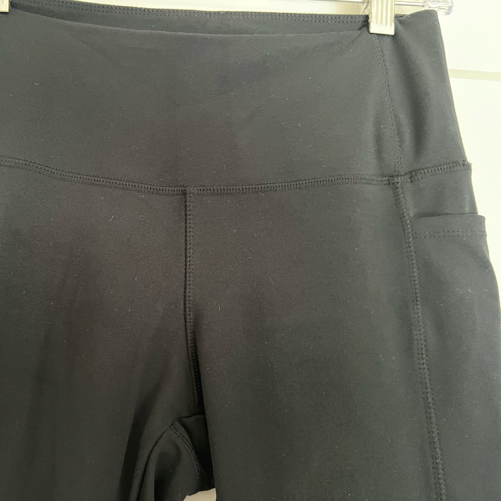 Danskin Womans Leggings - Picture 2 of 4
